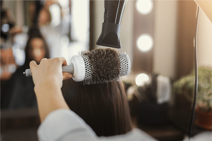 As 9 piores coisas para o seu cabelo. Blog Grandha.